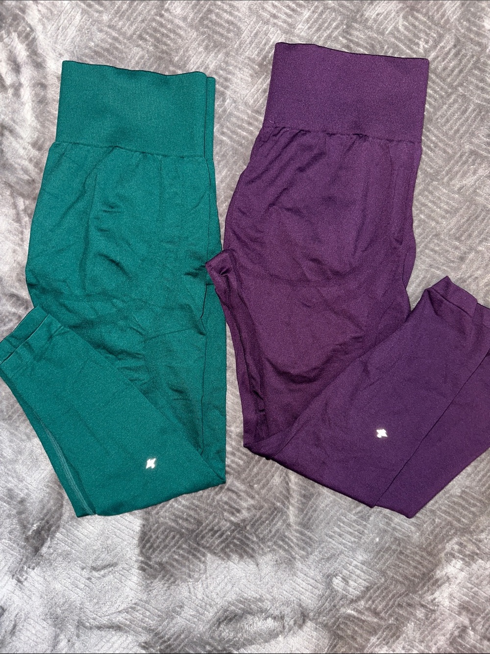 HALARA High-Waist Leggings in Teal & Purple